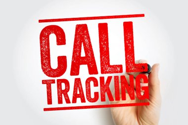 Kalın pul metninde gösterilen ve işaretleyici tutan, arama performansını ölçmek, müşteri etkileşimlerini analiz etmek ve iş stratejisini geliştirmek için kullanılan iletişim aracını vurgulayan kalın pul metniyle ara