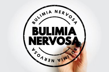 Elle tutulan bulimia Nervosa pulu, zihinsel sağlık farkındalığı ve tıbbi eğitim için temiz arka planda izole edilmiş dairesel mühür içerisindeki kalın tipografide yeme bozukluğu terimini gösteriyor.