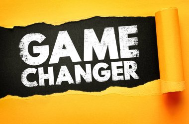 Yırtık kağıt arkasında oyun değiştirici metin ortaya çıktı. Yenilik kavramı, devrimci fikirler ve piyasa bozulması. İş ve teknolojide önemli bir değişimi simgeliyor.