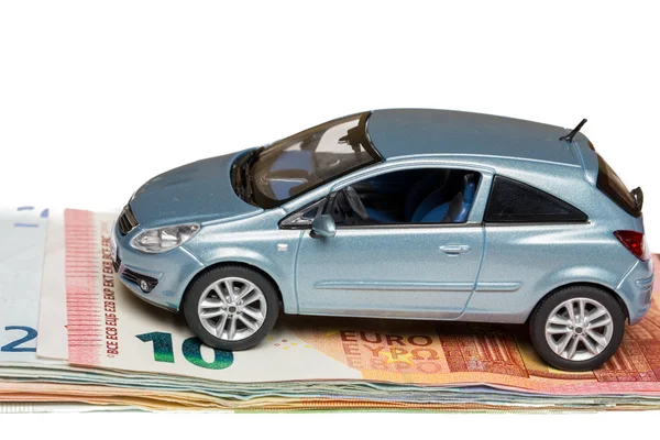 Oyuncak araba beyaz izole para