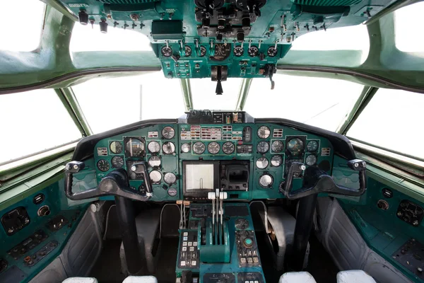 Sivil uçak cocpit