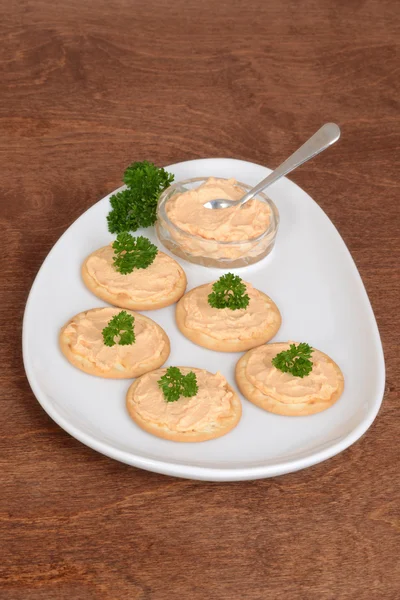 Top view crackers with salmon pate — Stock Photo, Image