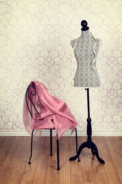 Tkanina formy różowy sukienka Vintage — Zdjęcie stockowe