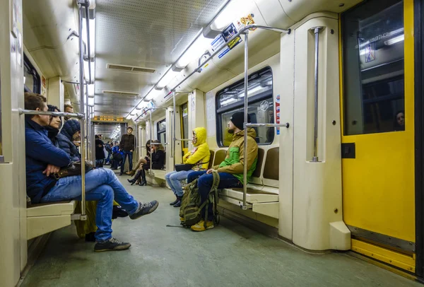 A moszkvai metró vonat — Stock Fotó