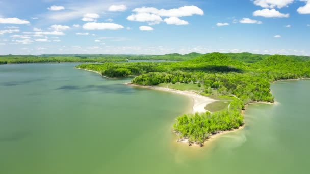 Hermosa Vista Aérea Del Lago Cueva Run Kentucky — Vídeos de Stock