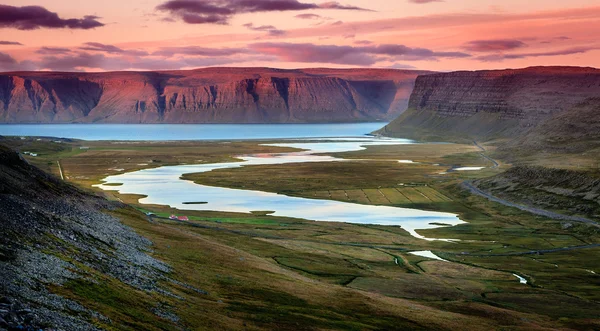 Westfjords 在日落时 — 图库照片