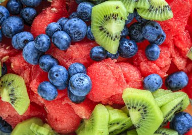 karışık meyve salatası