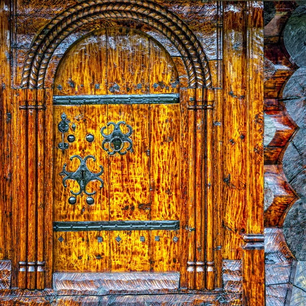 Porta de madeira — Fotografia de Stock