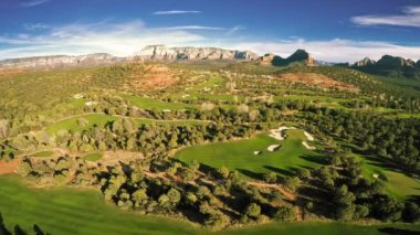 golf sahasının havadan görünümü