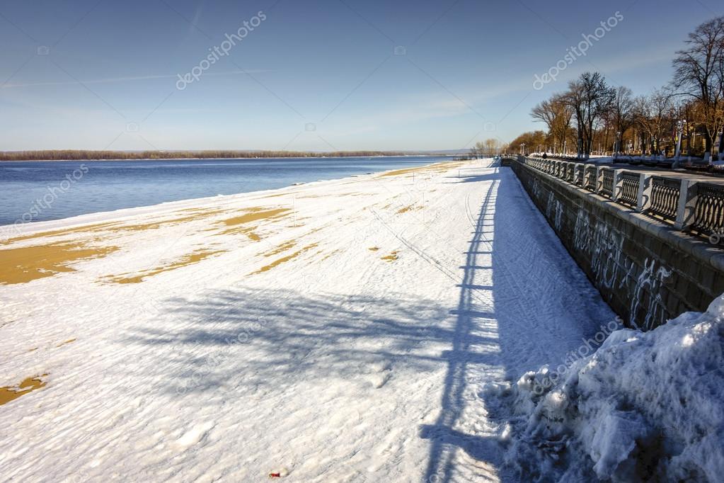 Volga River and riverwalk in the city of Samara