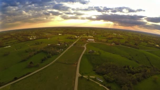 Campo de Kentucky cerca de Georgetown — Vídeos de Stock