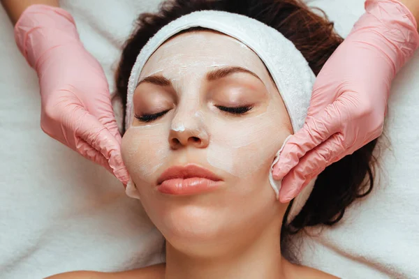 Skin Care Creams Cosmetology Spa Pink Gloves Sponge — Zdjęcie stockowe