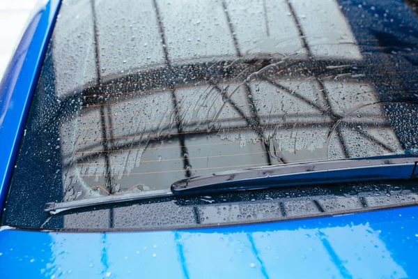 Water Drops Rear Window Car Car Wash Concept — Stock Photo, Image
