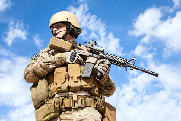 Soldat fra US Army. – stockfoto