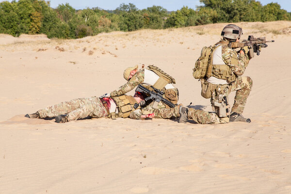 Evacuation in the desert