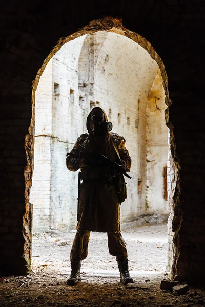 Nuclear post-apocalypse survivor — Stock Photo, Image