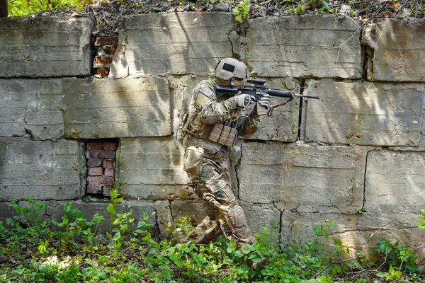 Uns Armee grüne Baskenmütze — Stockfoto