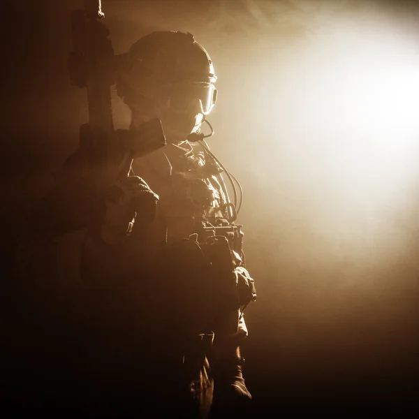 Soldier in the smoke — Stock Photo, Image