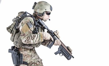 Birleşik Devletler Ordusu ranger el bombası fırlatıcı ile