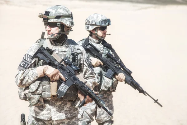 Infantería en acción —  Fotos de Stock