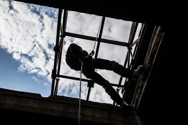 Rappeling assault — Stock Photo, Image