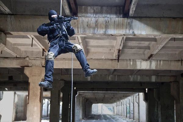 Rappeling aanval — Stockfoto