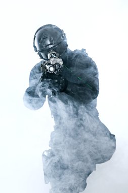 Polis memuru Swat