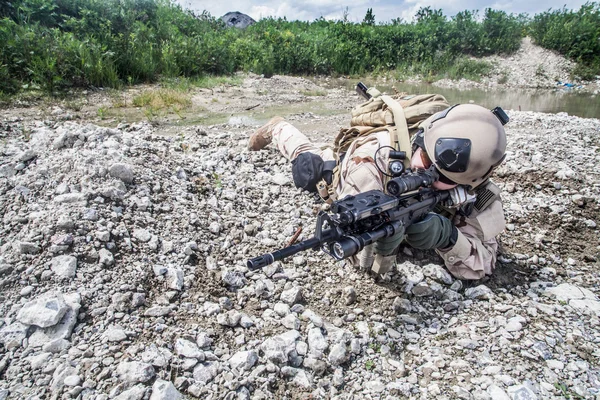 Navy SEAL in action — Stock Photo, Image