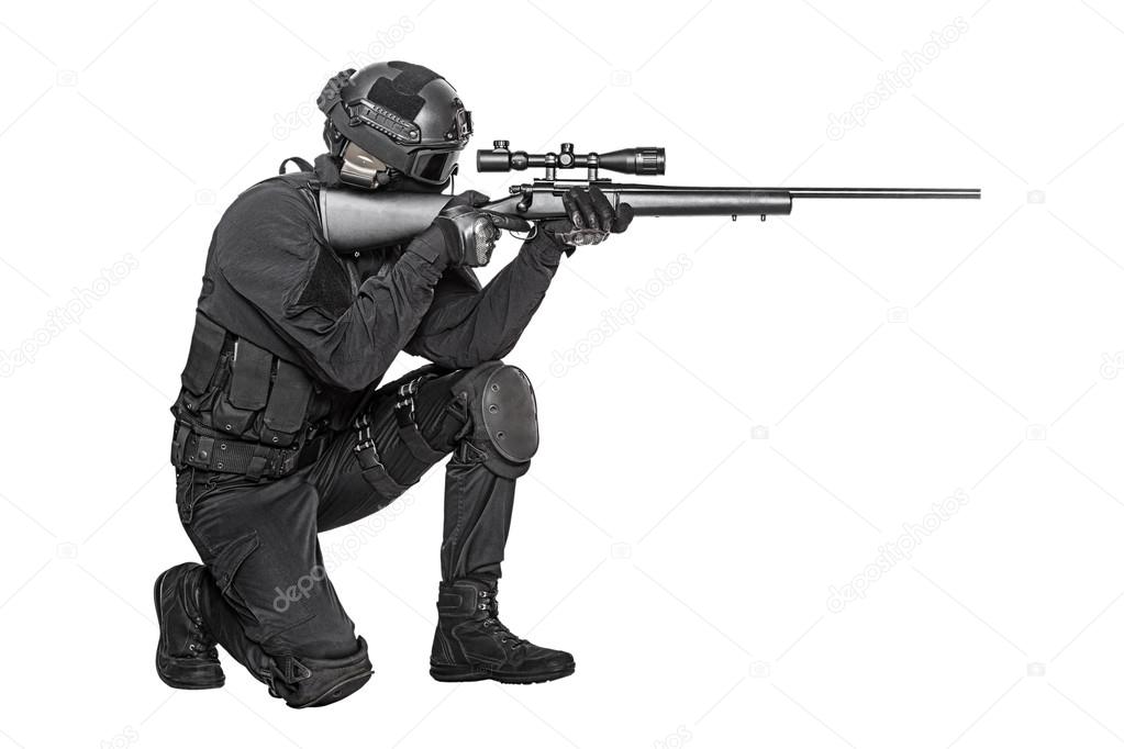 police officer SWAT
