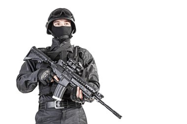 SWAT polis memuru