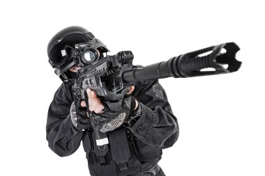 SWAT polis memuru