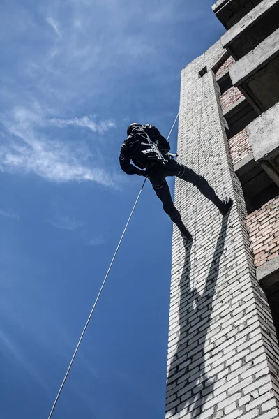 Politie aanval werking — Stockfoto