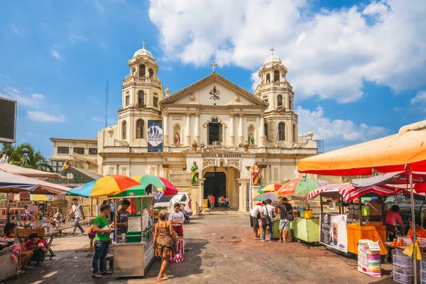 2019 Facade Plaza Miranda Quiapo Church 성당은 필리핀 마닐라에 그리스도의 — 스톡 사진