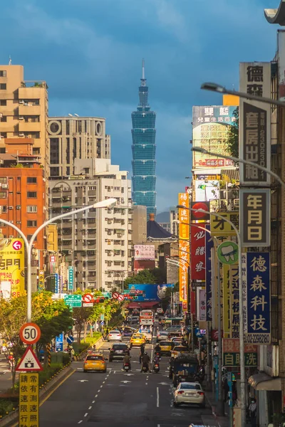 November 2020 Gatuvy Över Taipei Stad Med 101 Torn Från — Stockfoto