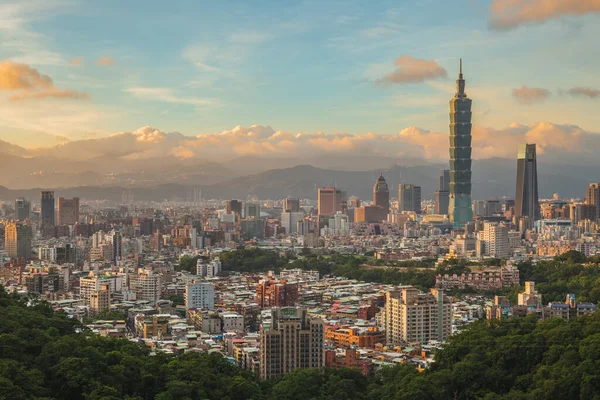 Panoráma Kilátás Tajpej Város Taiwan Alkonyatkor — Stock Fotó