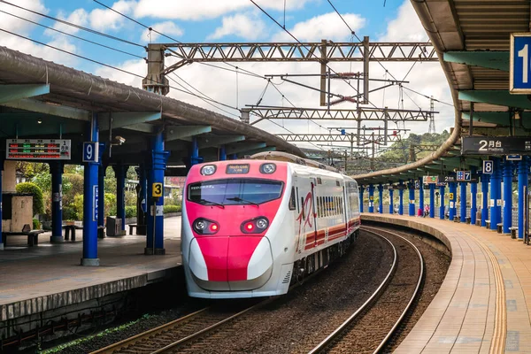 Janvier 2021 Train Approchant Gare Badu Dans Canton Badu Keelung — Photo