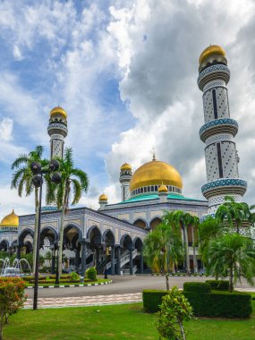 Jame Asr Hassanil Bolkiah Camii Brunei 'deki Bandar Seri Begawan' da