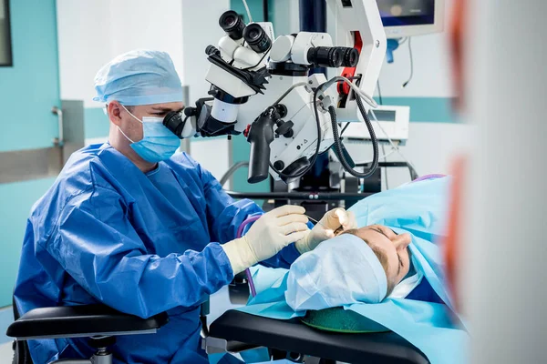 Tympanoplasty για την αποκατάσταση της ακεραιότητας της τυμπανικής μεμβράνης στη μεσοτύμπανο. — Φωτογραφία Αρχείου