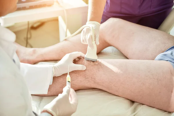 Ultrasound-guided platelet-rich plasma injection of the knee
