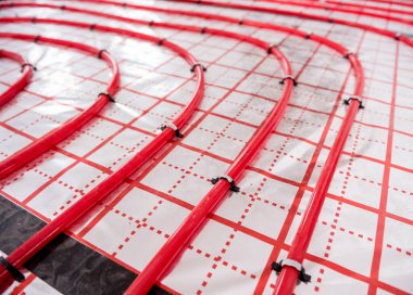 Su ısıtma sistemi ve yer altı ısıtma sistemi.