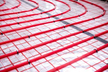 Su ısıtma sistemi ve yer altı ısıtma sistemi.