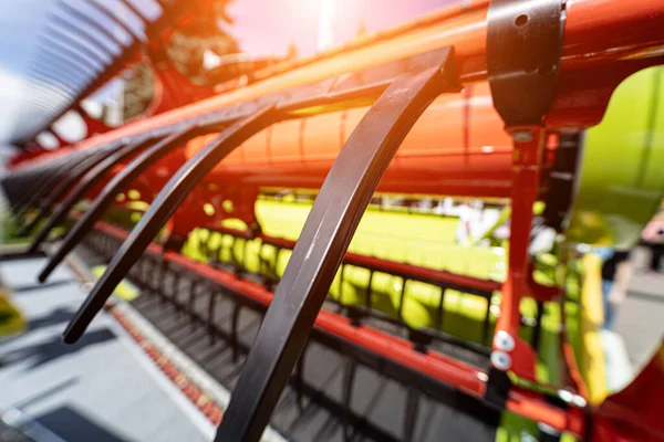 Neue moderne Landmaschinen und Gerätedetails — Stockfoto