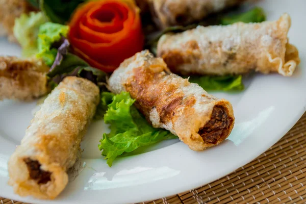 Chinese egg rolls with sauce — Stock Photo, Image