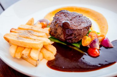 Etli patates kızartması