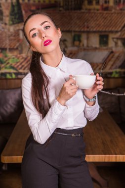 iş kadını dikey, Kupası.