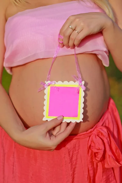 Schwangerer Bauch. — Stockfoto