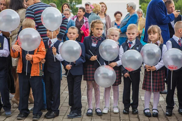 September erster Tag des Wissens in Russland. — Stockfoto