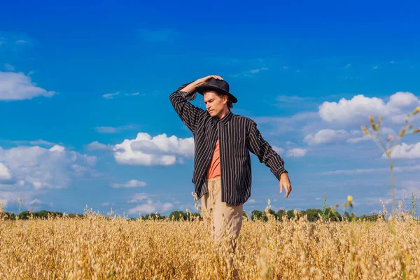 Rural Countryside Scene Tall Handsome Man Dressed Black Shirt Black — Stock Photo, Image