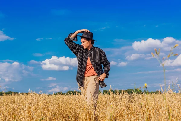 Rural Countryside Scene Tall Handsome Man Dressed Black Shirt Black — Stock Photo, Image