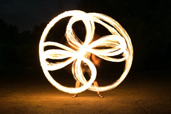 Un homme de feu en action — Photo